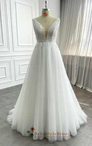 A line Soft Tulle and Lace Wedding Dress