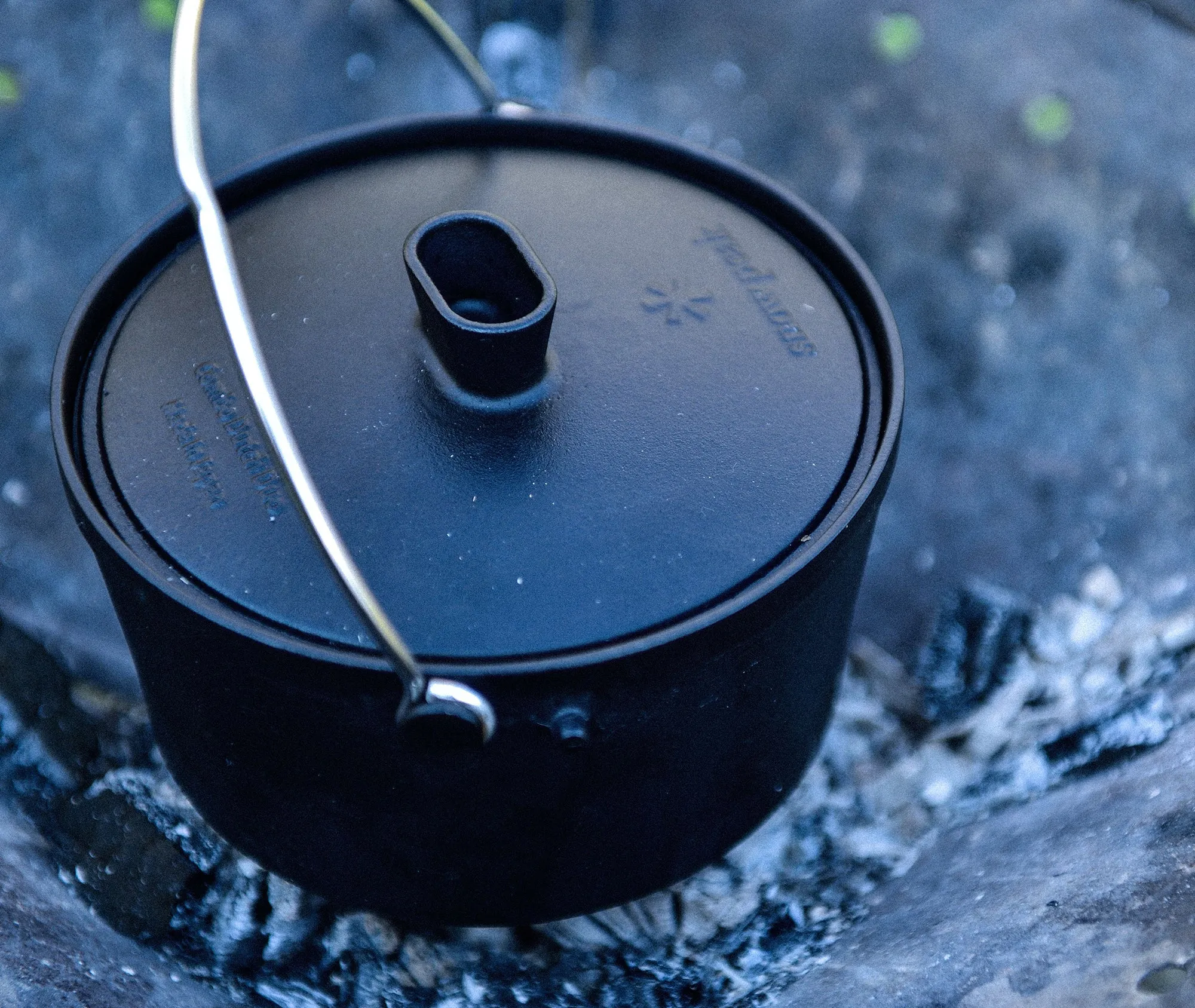 Cast Iron Duo Pot Set