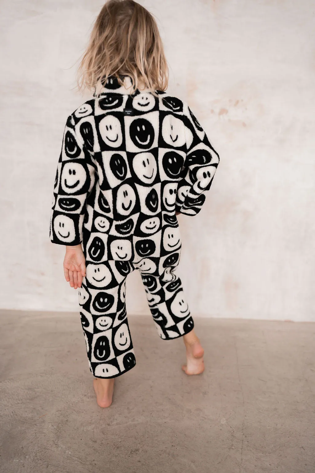 FACE CHECKERBOARD SHERPA KIDS ALL IN ONE