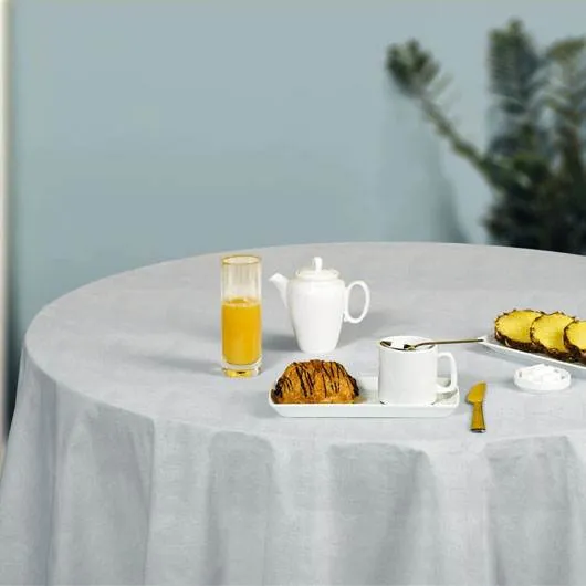 Fiona White Fleece Table Cover (1.1/1.4m)