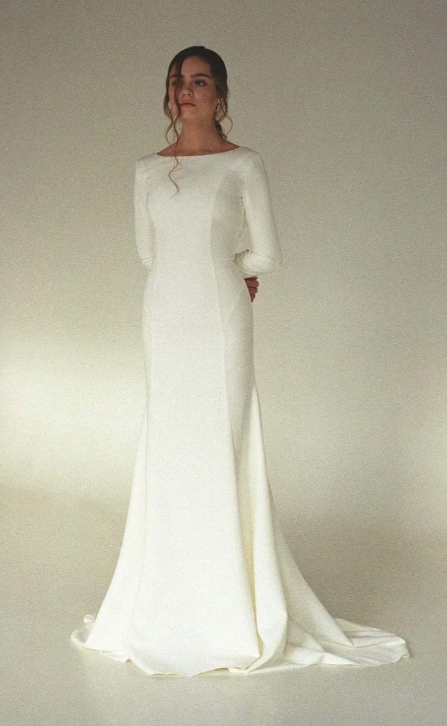 Fitted Open Back Long Sleeve Wedding Dress