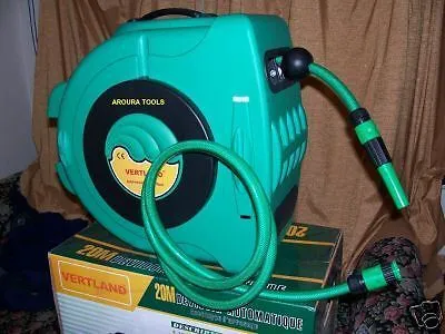 GARDEN HOSE 20M - WITH AUTO RETRACTING REEL - N.I.B.