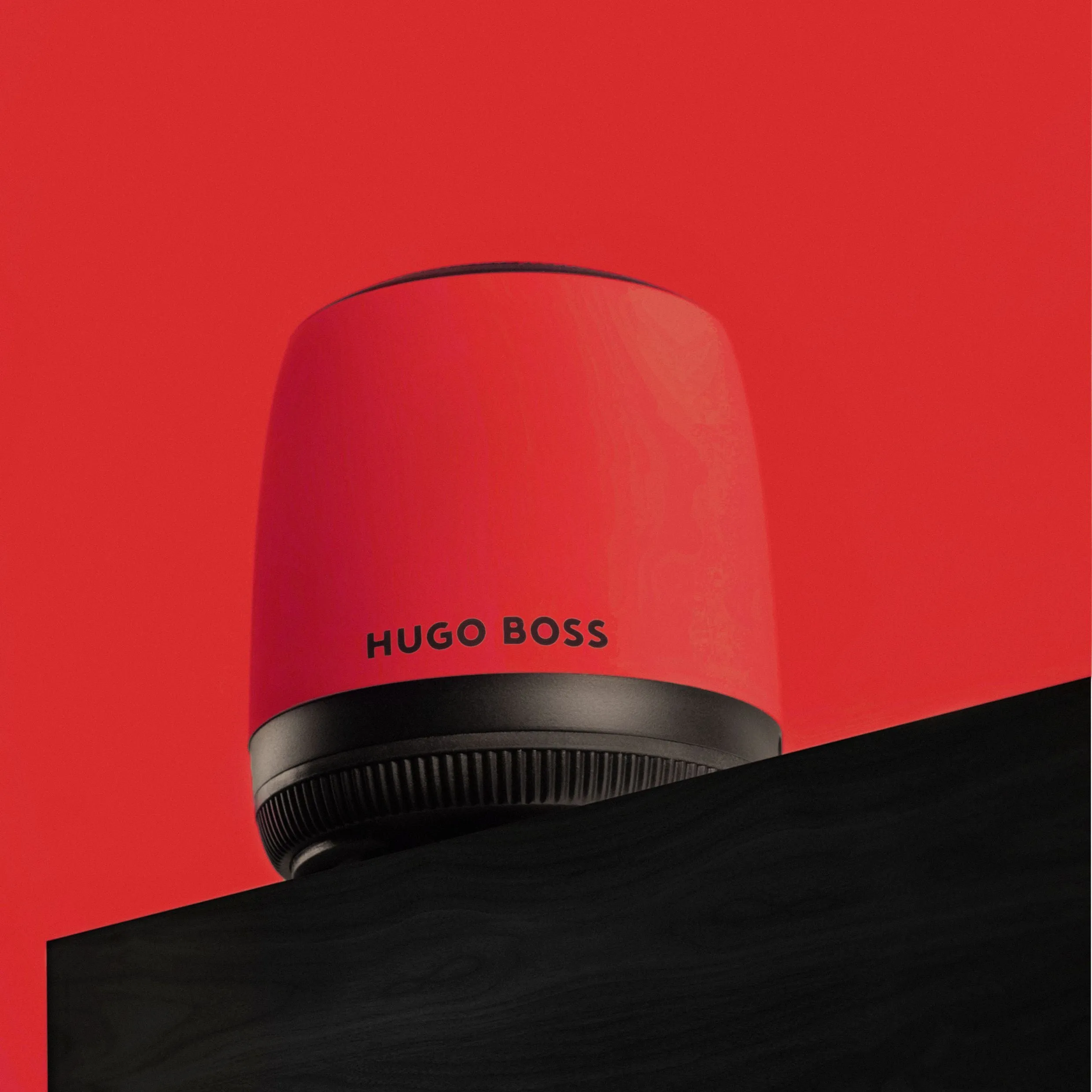 HUGO BOSS HAE007P- Speaker Gear Matrix Red