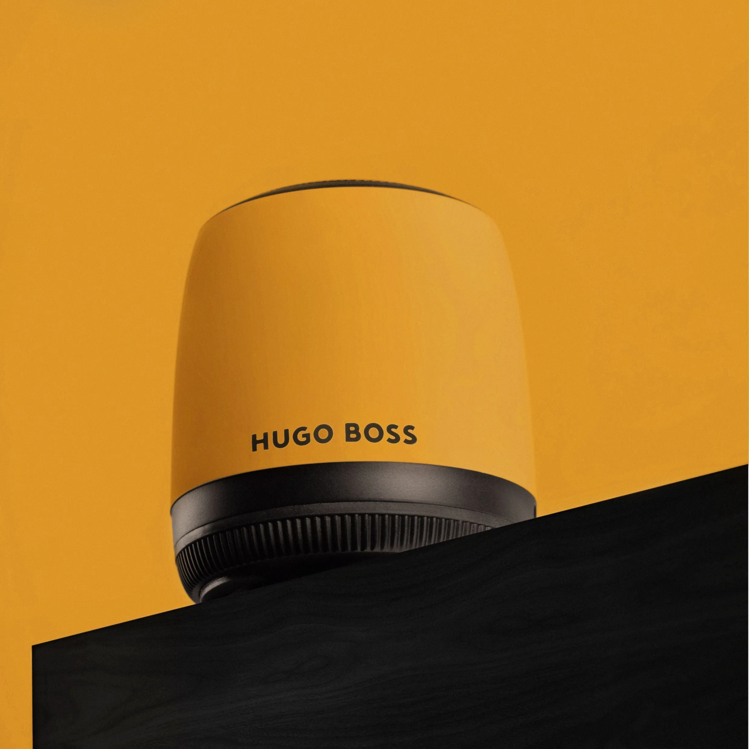 HUGO BOSS HAE007S-Speaker Gear Matrix Yellow