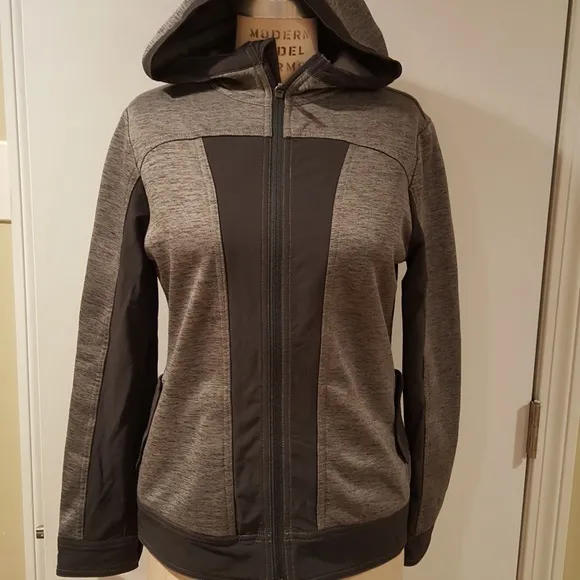Kuhl Fozza Fleece grey and white long sleeve hoodie Women’s size small