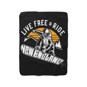 Live Free & Ride New England Snowboarder Sherpa Fleece Blanket