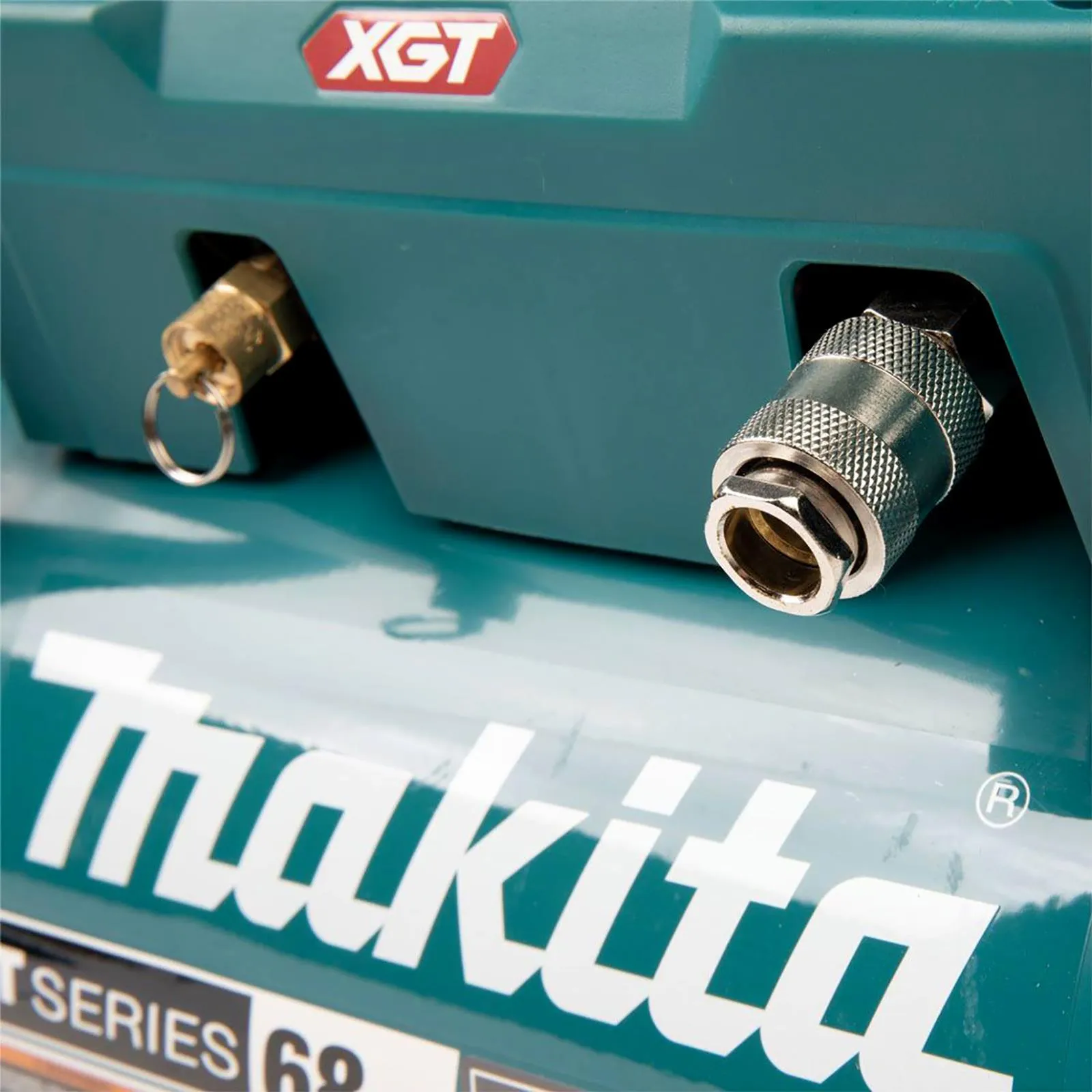 Makita Air Compressor XGT 40V Max Brushless Cordless Portable AC001GZ Body Only