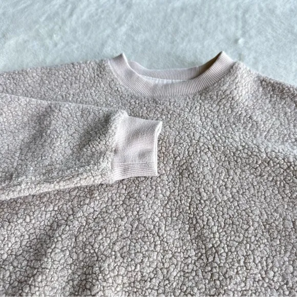 Outdoor Voices Mega Fleece Oatmeal Crewneck Long Sleeve Sweatshirt XS