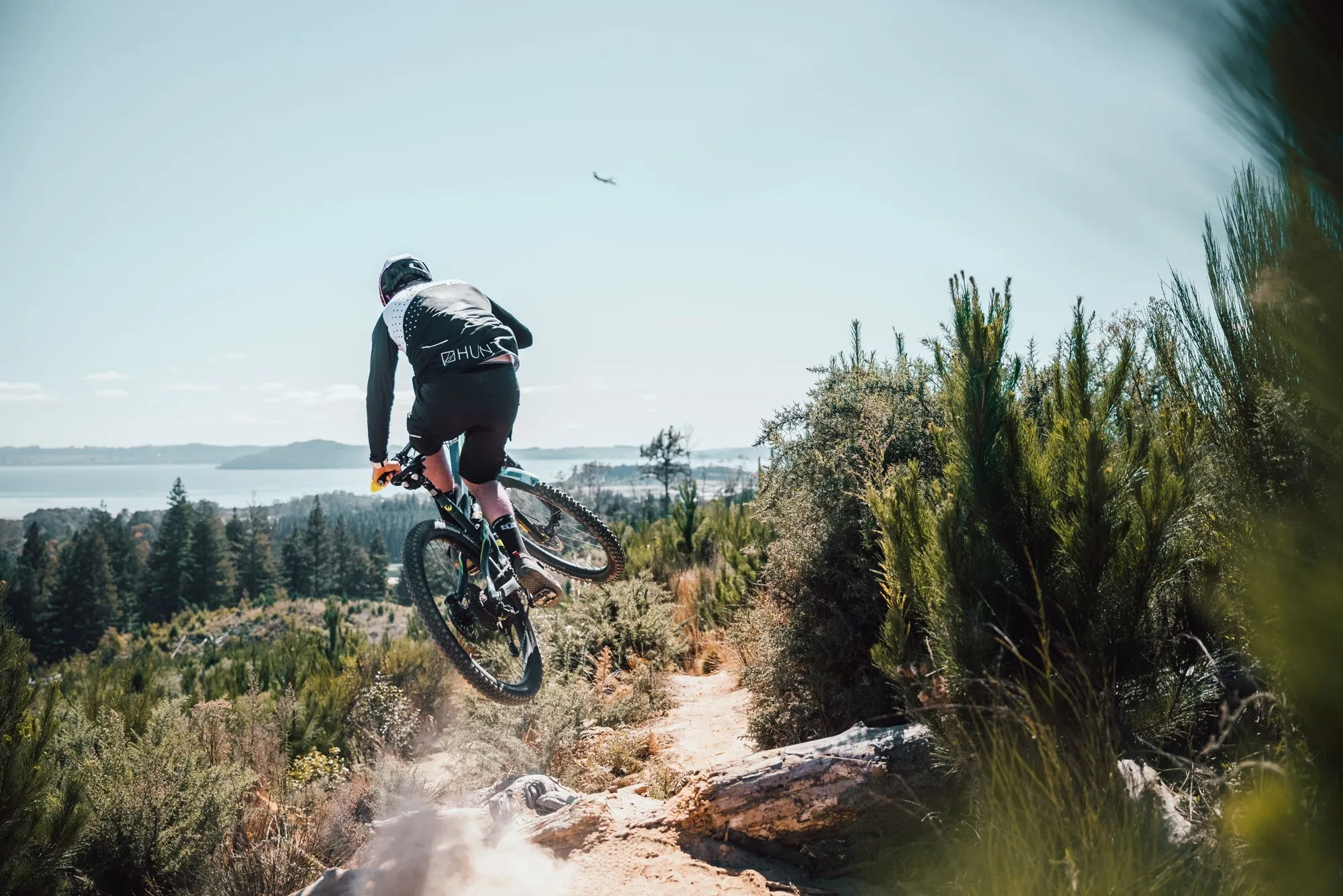 RE:NEW HUNT All-Mountain Carbon H_Impact 29 Wheelset