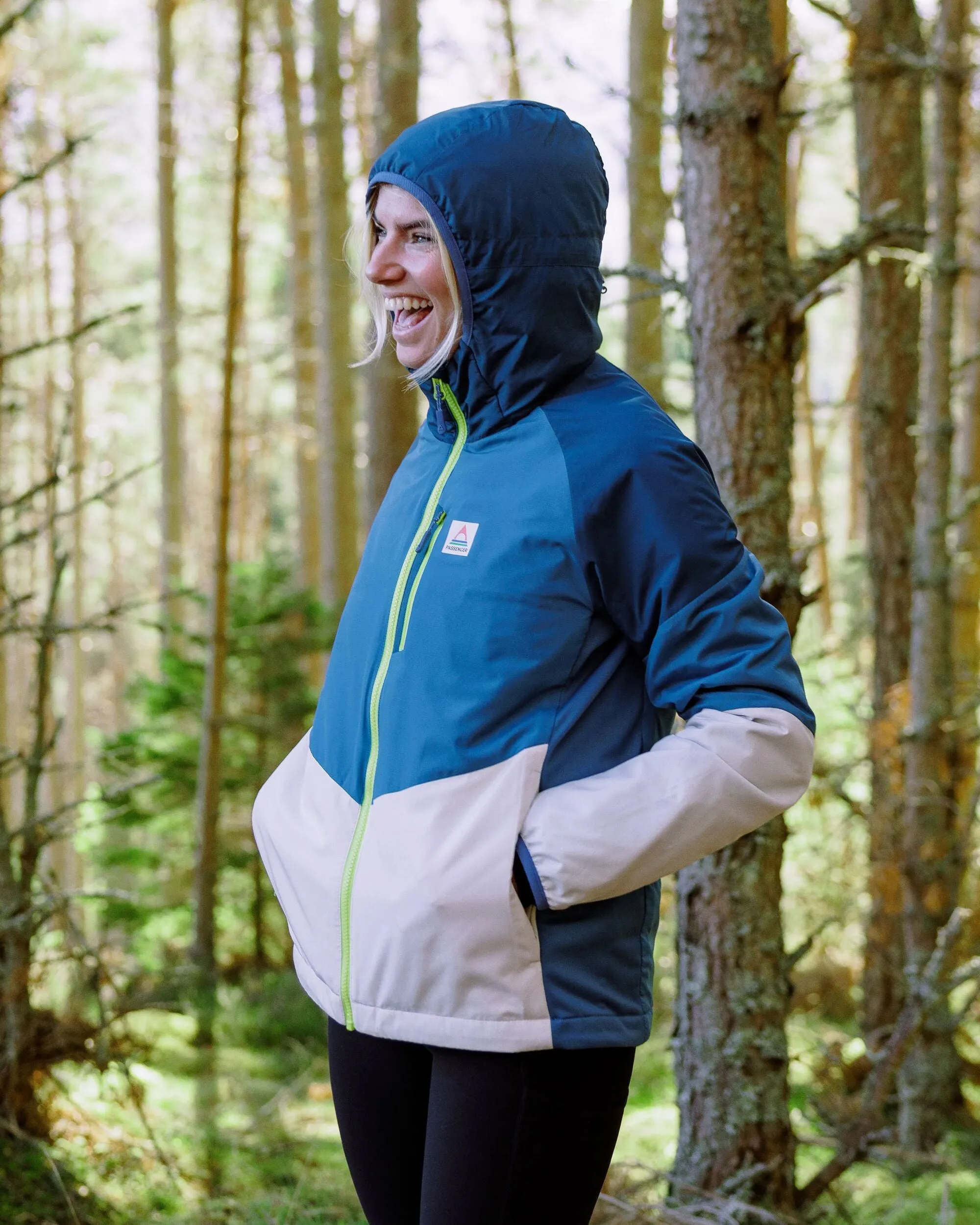 Shasta Lightweight Recycled Thermore® Insulated Jacket - Tidal Blue/Blue Steel/Birch