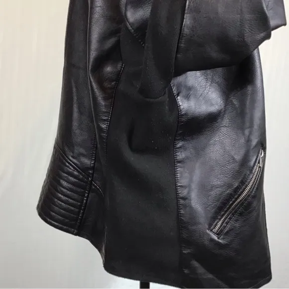 Torrid Womens Faux Leather Moto Jacket Size 3X Zip Up Collarless Biker Coat Plus